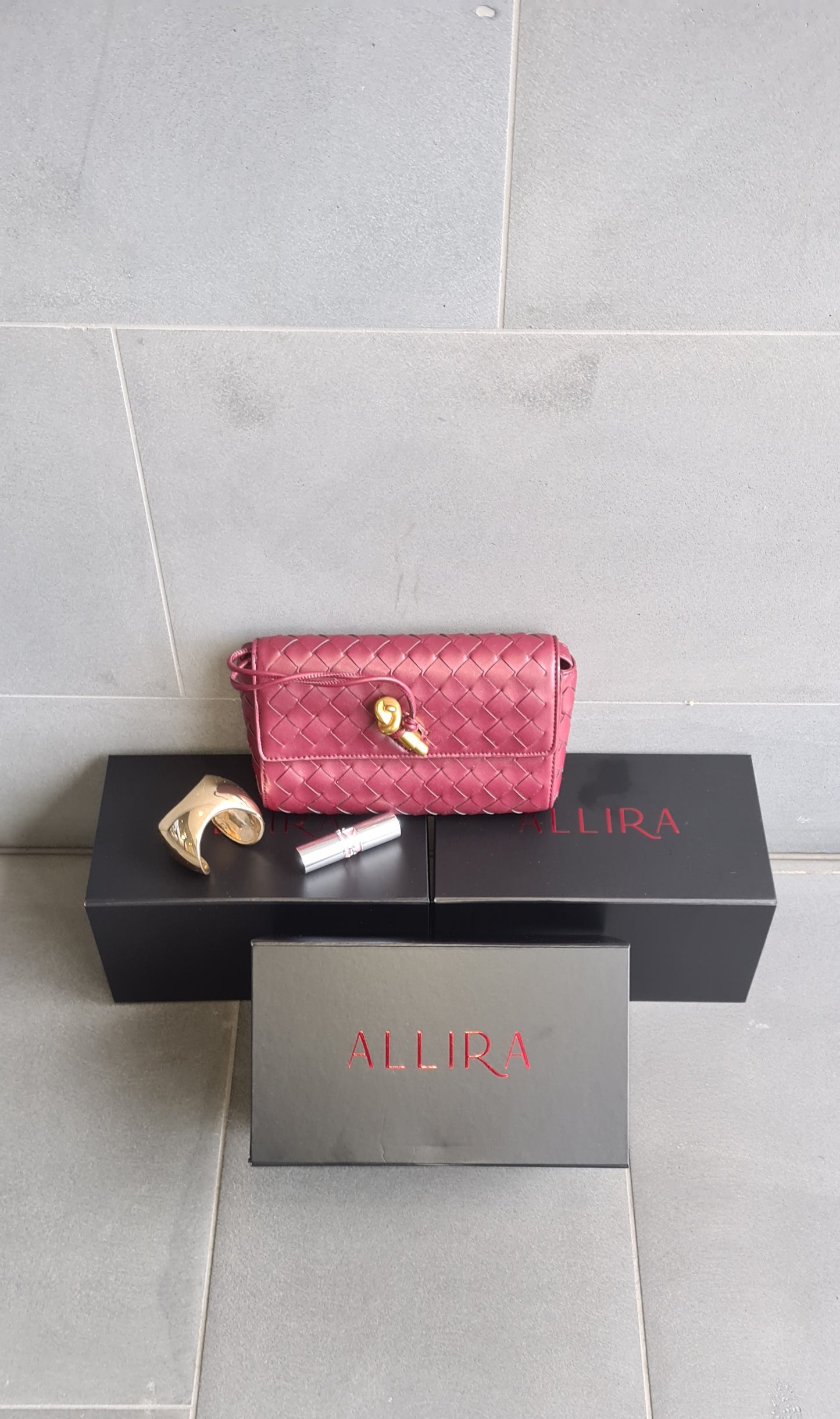 ALLIRA Bag