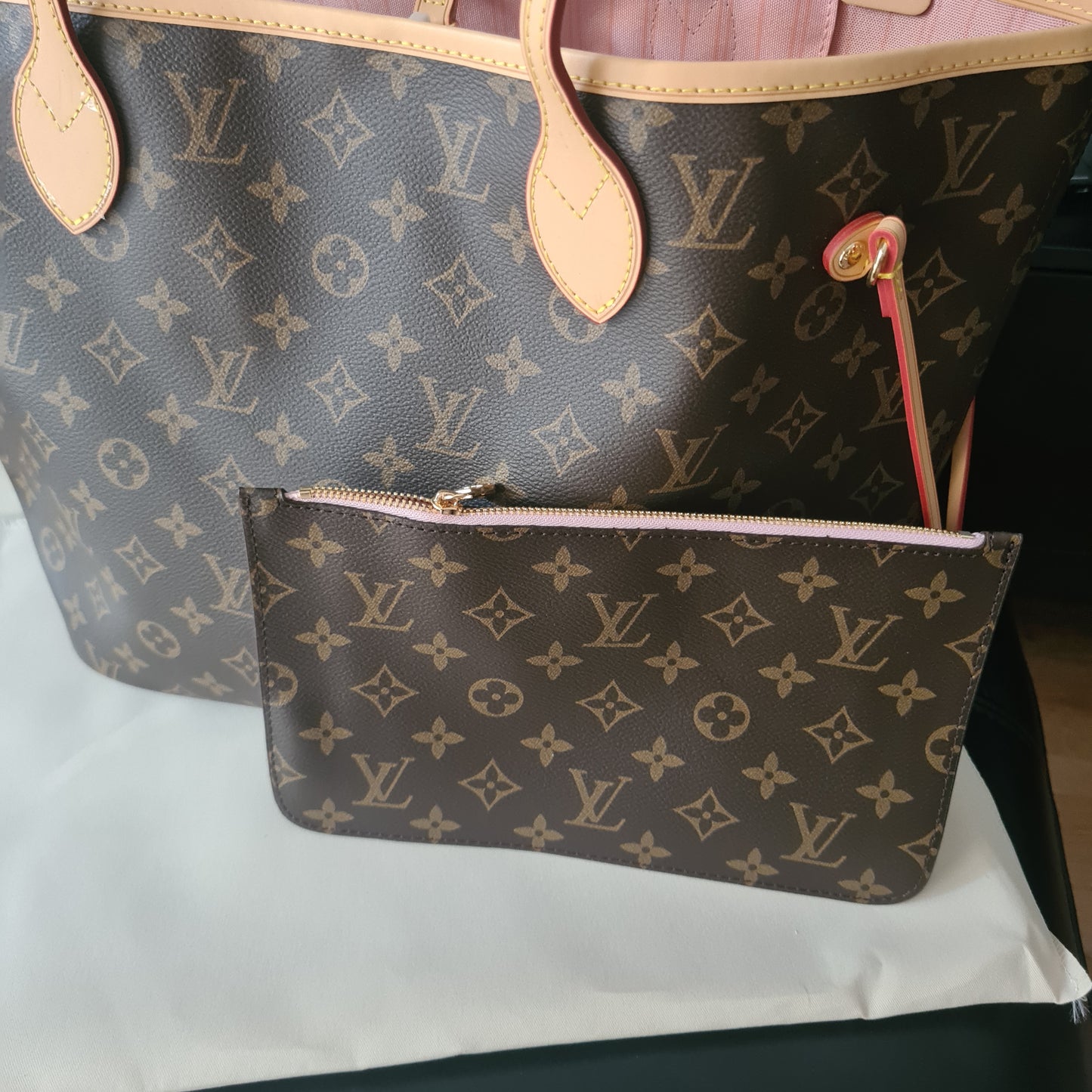 LV Tote Bag